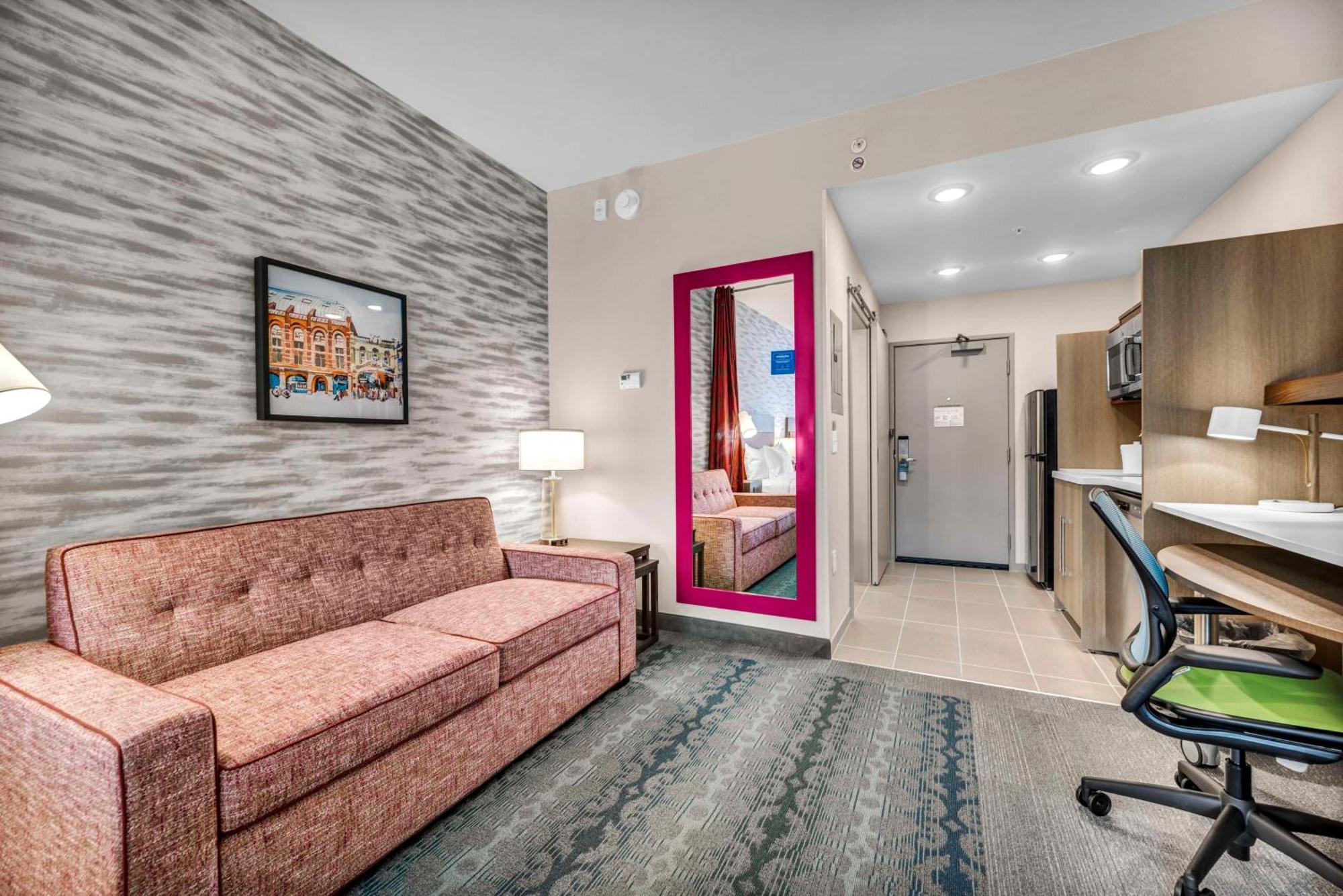 Home2 Suites By Hilton Raleigh West Lenovo Center Экстерьер фото