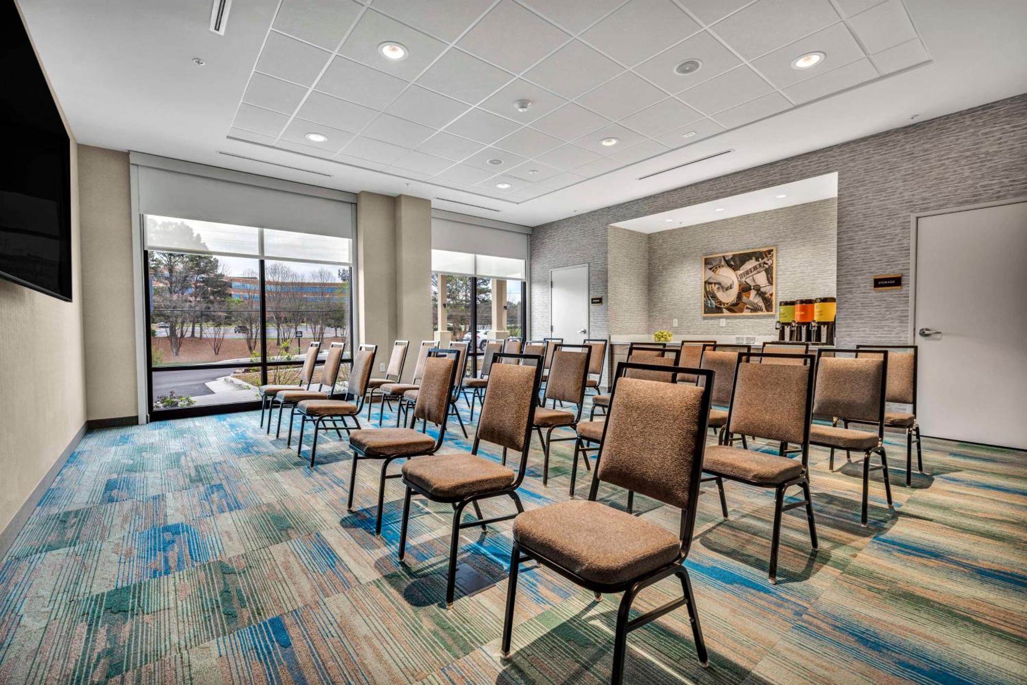 Home2 Suites By Hilton Raleigh West Lenovo Center Экстерьер фото
